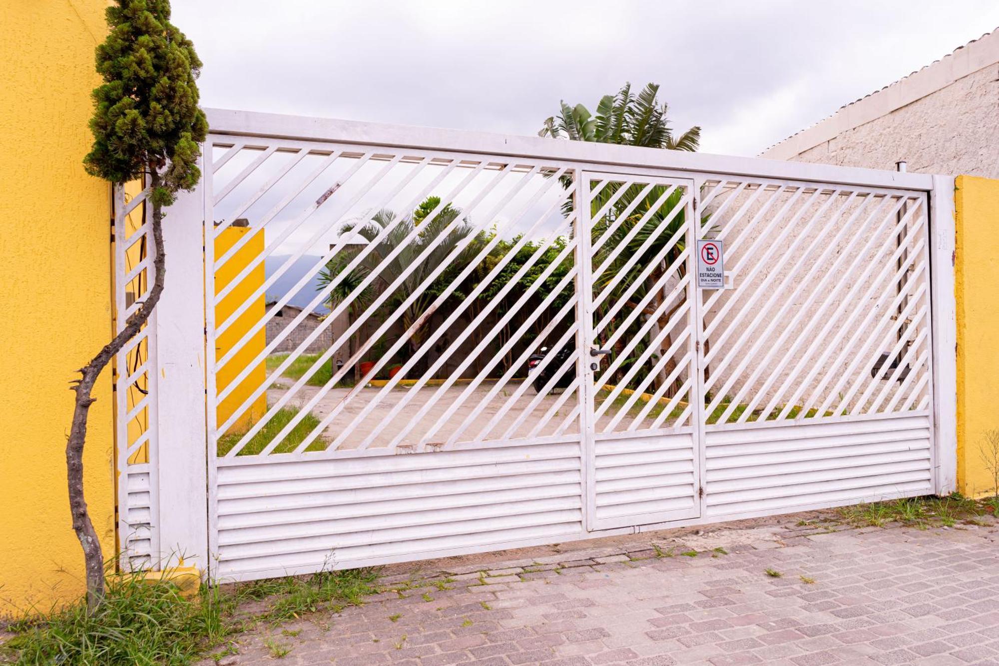 Pousada Hebrom Bertioga Εξωτερικό φωτογραφία